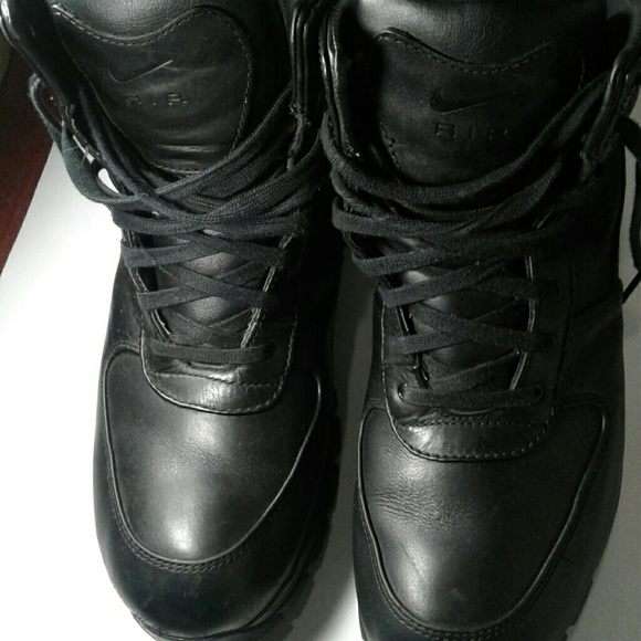 nike goadome 6 inch boots